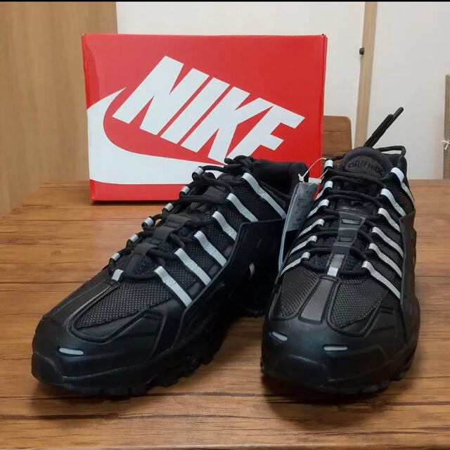 NIKE AIRMAX 95 NDSTRKT ナイキエアマックス95