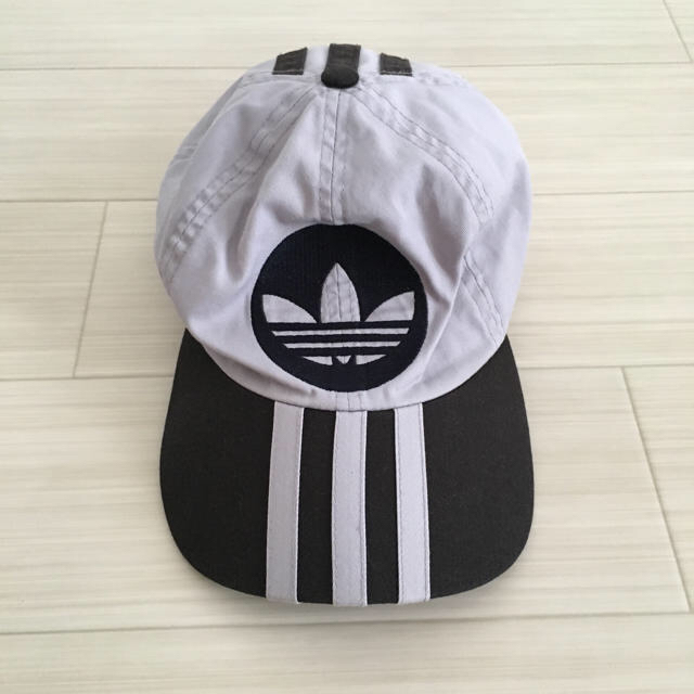 adidas(アディダス)のadidas 90's CAP メンズの帽子(キャップ)の商品写真