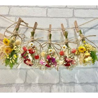 ドライフラワー スワッグ ガーランド❁202カラフル薔薇 赤ピンク黄色 花束♪(ドライフラワー)