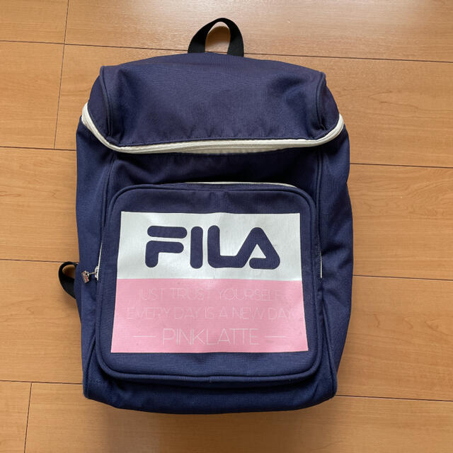 PINK-latte(ピンクラテ)のピンクラテ×FILA リュック キッズ/ベビー/マタニティのこども用バッグ(リュックサック)の商品写真