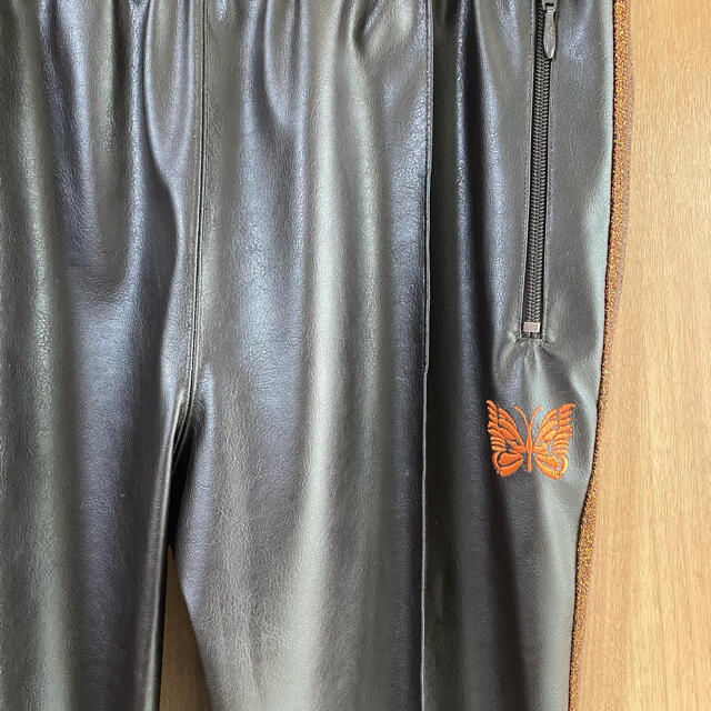 Needles(ニードルス)のNeedles Narrow Track Leather Pant メンズのパンツ(スラックス)の商品写真