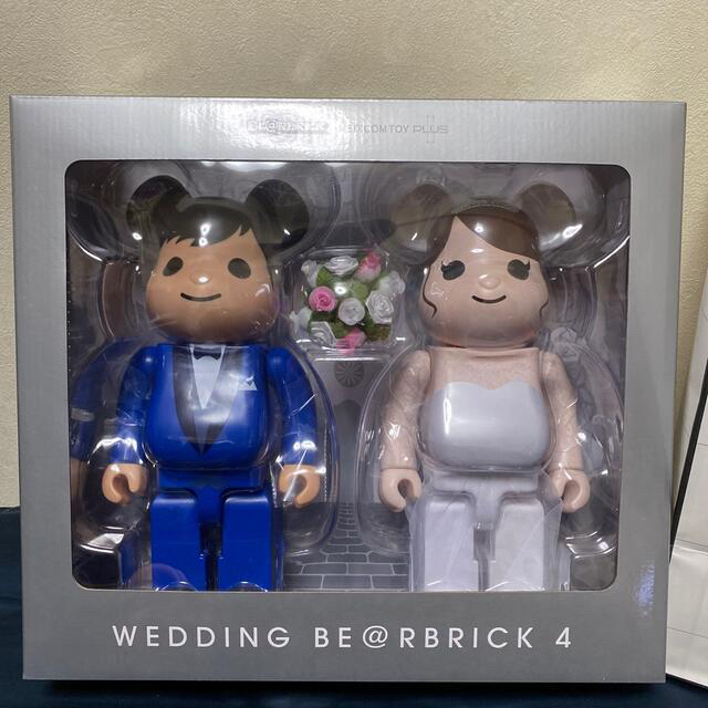 未開封品 BE@RBRICK グリーティング 結婚 4 PLUS 400%