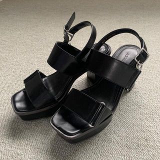 マウジー(moussy)のマウジーmoussy サンダル　M (サンダル)