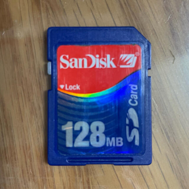 SanDisk(サンディスク)のSanDisk 128MB SDカード スマホ/家電/カメラのPC/タブレット(PC周辺機器)の商品写真