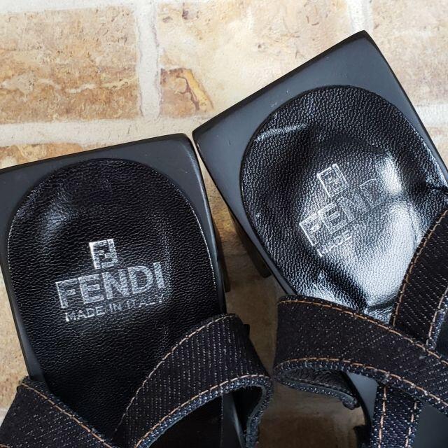 FENDI(フェンディ)のフェンディ FENDI ☆ デニム フラワーモチーフ サンダル 36.5 伊製 レディースの靴/シューズ(サンダル)の商品写真