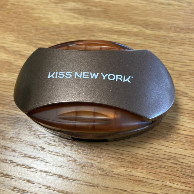 kiss New York ニューアイブロウスタンプ　ディープブラウン　4g コスメ/美容のベースメイク/化粧品(パウダーアイブロウ)の商品写真
