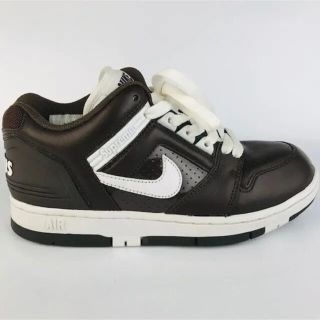 ナイキ(NIKE)の美品★NIKE×SUPREMEレディース エアフォース2SBスニーカー（23㎝）(スニーカー)