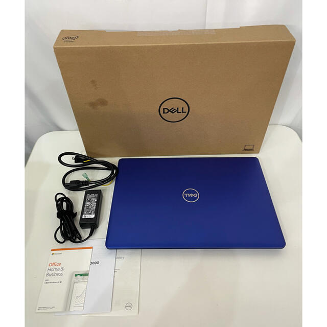 DELL(デル)のDELL NI55S-9WHBBL パソコン Inspiron 15 3000 スマホ/家電/カメラのPC/タブレット(ノートPC)の商品写真