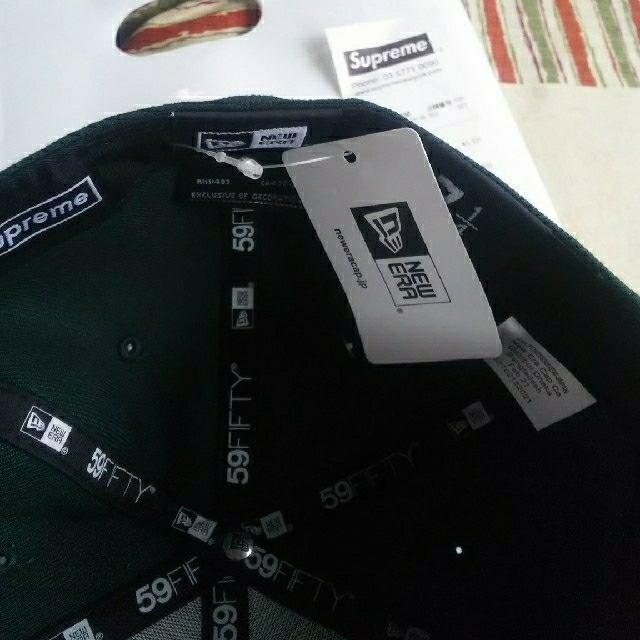 Supreme(シュプリーム)のSupreme Skull New Era® グリーン 71/4 メンズの帽子(キャップ)の商品写真