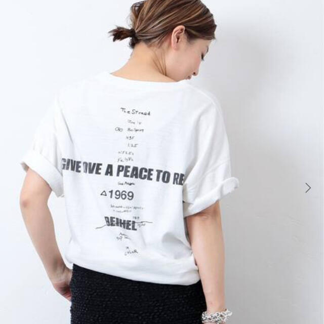 DEUXIEME CLASSE(ドゥーズィエムクラス)のDeuxieme Classe☆新品 LOVE A PEACE Tシャツ レディースのトップス(Tシャツ(半袖/袖なし))の商品写真