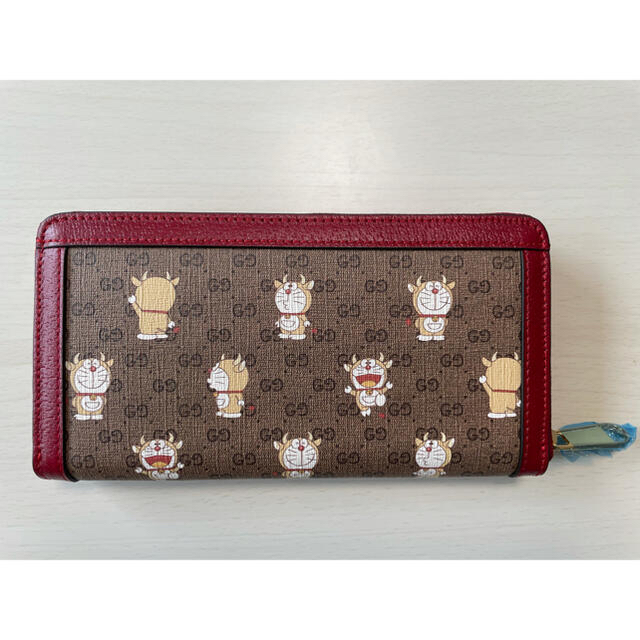 Gucci - 【国内発送/激レア/即発】ドラえもん×GUCCI 2021 限定 牛柄
