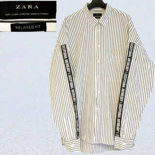 ザラ(ZARA)のZARA ストライプ　シャツ　オーバーサイズ　Lサイズ 袖　文字(シャツ)