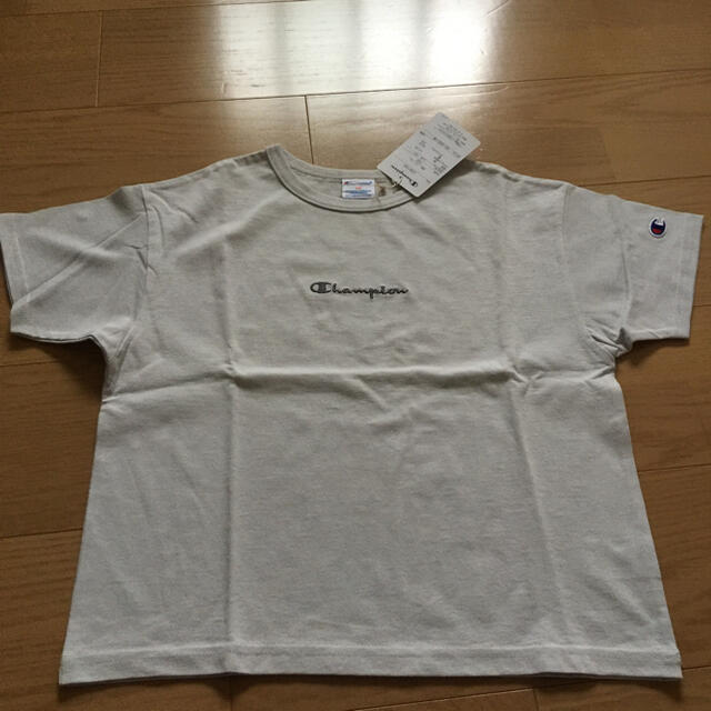 Champion(チャンピオン)のキッズ 半袖Tシャツ チャンピオン 140センチ 新品 キッズ/ベビー/マタニティのキッズ服男の子用(90cm~)(Tシャツ/カットソー)の商品写真