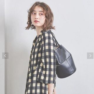 ジェイアンドエムデヴィッドソン(J&M DAVIDSON)の【美品♡】jmdavidson ミニデイジー黒(ハンドバッグ)