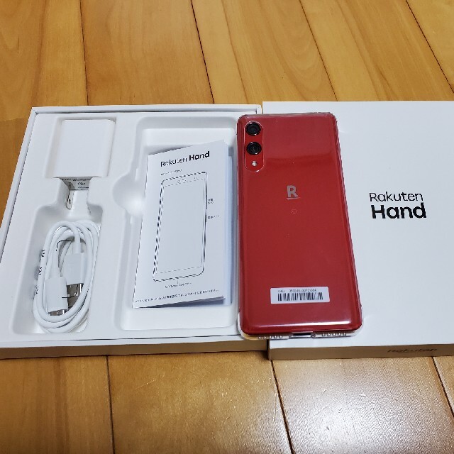 Rakuten Hand (レッド)中古美品　楽天バンド スマホ/家電/カメラのスマートフォン/携帯電話(スマートフォン本体)の商品写真