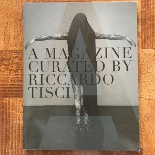 リカルドティッシ(RICCARDO TISCI)の【激レア】A Magazine Curated by リカルド・ティッシ(ファッション)