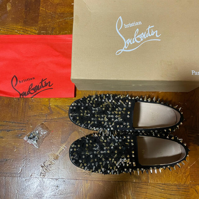 Christian Louboutin ルブタンスタッズスニーカー！