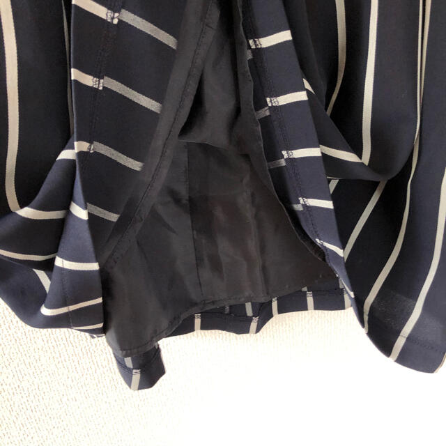 Techichi(テチチ)の【新品/タグ付】Navy Techichi ストライプ フレアスカート レディースのスカート(ひざ丈スカート)の商品写真