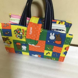 凄く可愛い❣️レビューブックカバー＊ハンドメイド(ブックカバー)