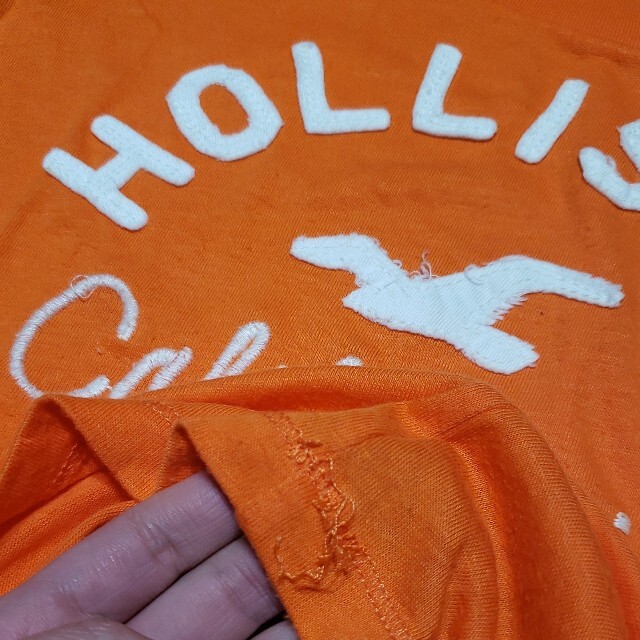 Hollister(ホリスター)のHOLLISTER　Tシャツ🧡　📣２枚で500円 レディースのトップス(Tシャツ(半袖/袖なし))の商品写真