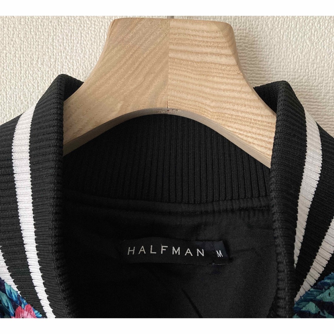 HALFMAN(ハーフマン)の【未使用】ハーフマン トロピカル柄ブルゾン メンズのジャケット/アウター(ブルゾン)の商品写真