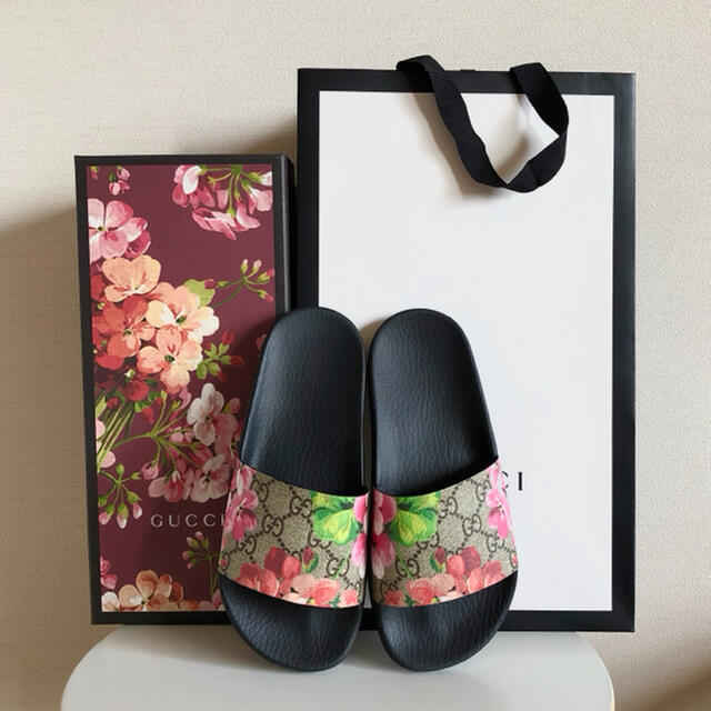 今年人気のブランド品や 美品 GUCCI グッチ GG シャワーサンダル tdh