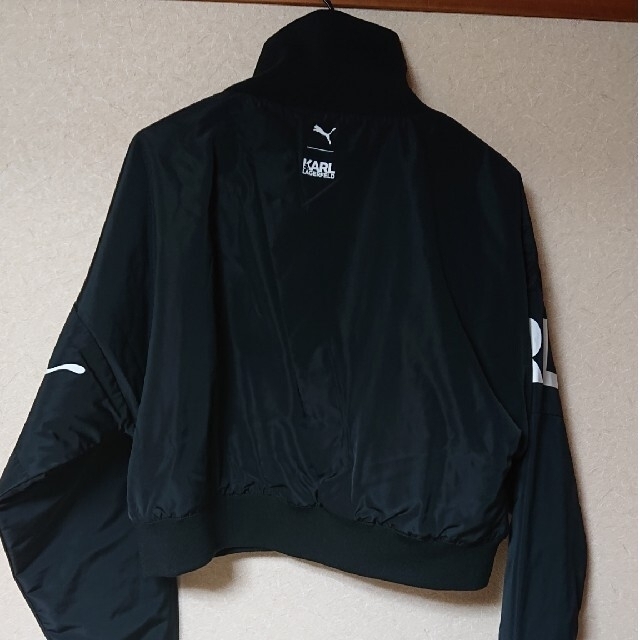 PUMA - プーマ X カールラガーフェルド クロップド ボンバージャケットの通販 by Mary's shop|プーマならラクマ PUMA - プーマ X カールラガーフェルド クロップド ボンバージャケットの通販 by Mary's shop|プーマならラクマ