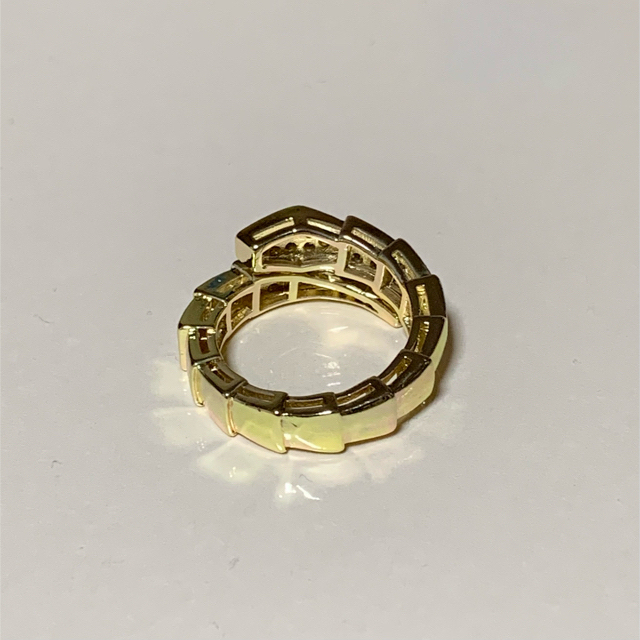 マイクロパヴェスネークリング ゴールドカラー、シルバーカラー2点 レディースのアクセサリー(リング(指輪))の商品写真