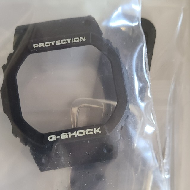 まぐちゃん様専用　G-SHOCK　カスタムカバー　ベルト メンズの時計(腕時計(デジタル))の商品写真