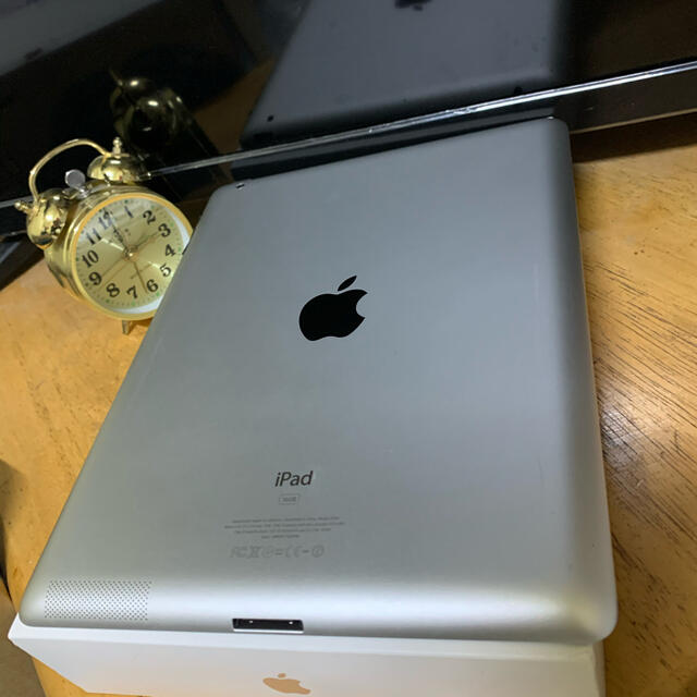 極美品　iPad2 16GB  WiFiモデル　アイパッド　第2世代Yukiノ屋