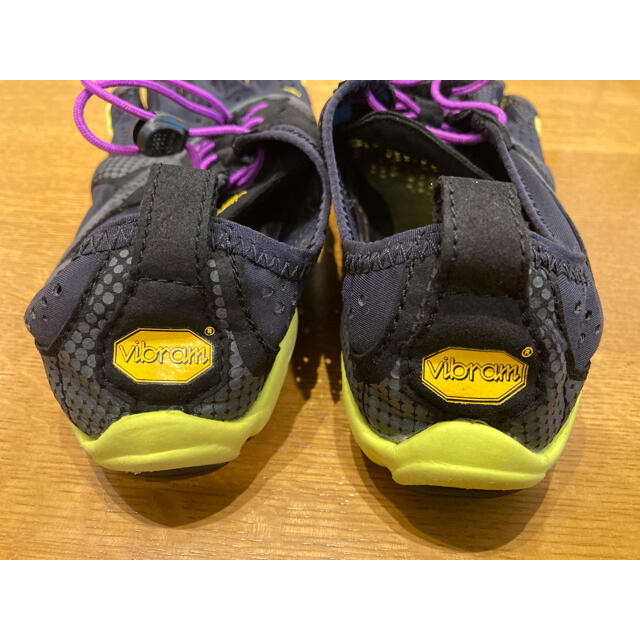 vibram(ビブラム)のビブラム ファイブフィンガーズ W37 レディースの靴/シューズ(スニーカー)の商品写真