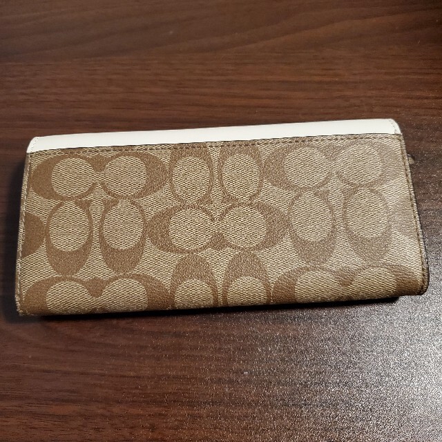 COACH(コーチ)のCOACH財布 レディースのファッション小物(財布)の商品写真