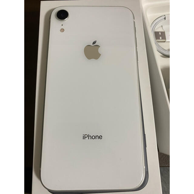 Apple(アップル)のiPhone Xr 64GB SIMフリー バッテリー92% 美品 スマホ/家電/カメラのスマートフォン/携帯電話(スマートフォン本体)の商品写真