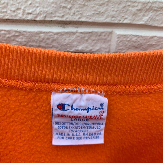 Champion(チャンピオン)のチャンピオン リバースウィーブ スウェット 古着 USA製 希少カラー オレンジ メンズのトップス(スウェット)の商品写真