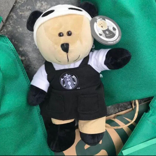 Starbucks Coffee(スターバックスコーヒー)の⭐︎スターバックス 成都 パンダ ベアリスタ エンタメ/ホビーのおもちゃ/ぬいぐるみ(ぬいぐるみ)の商品写真