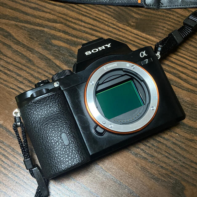 sony α7 ILCE-7 ボディ+ズームレンズ　　美品