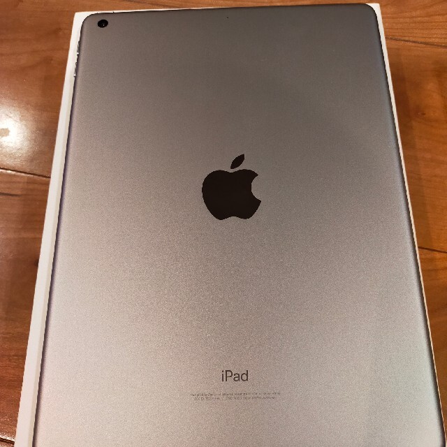 iPad(アイパッド)のAPPLE IPAD 6世代 WIFI 128GB  スマホ/家電/カメラのPC/タブレット(タブレット)の商品写真