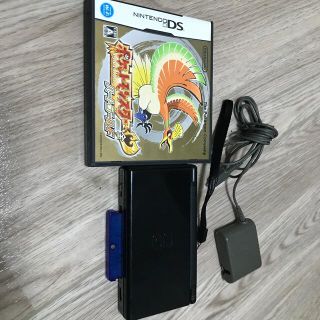 ニンテンドーDS lite ポケットモンスター　ハートゴールド、サファイア(携帯用ゲームソフト)