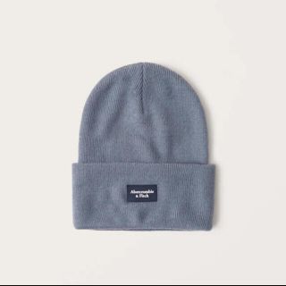 アバクロンビーアンドフィッチ(Abercrombie&Fitch)のアバクロンビー&フィッチ ニット帽子　ターンアップ ロゴビーニー(ニット帽/ビーニー)