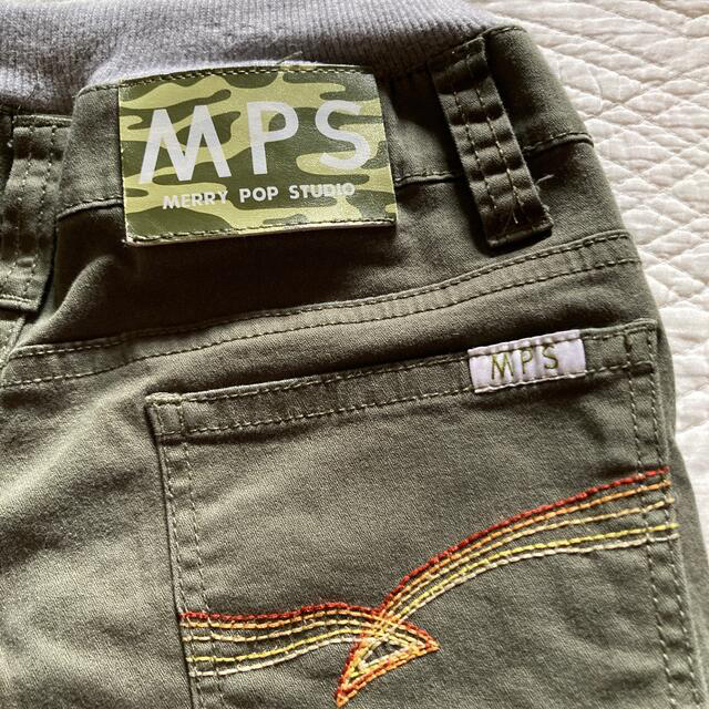 MPS(エムピーエス)のMPS 130 カーキ　カーゴパンツ キッズ/ベビー/マタニティのキッズ服男の子用(90cm~)(パンツ/スパッツ)の商品写真