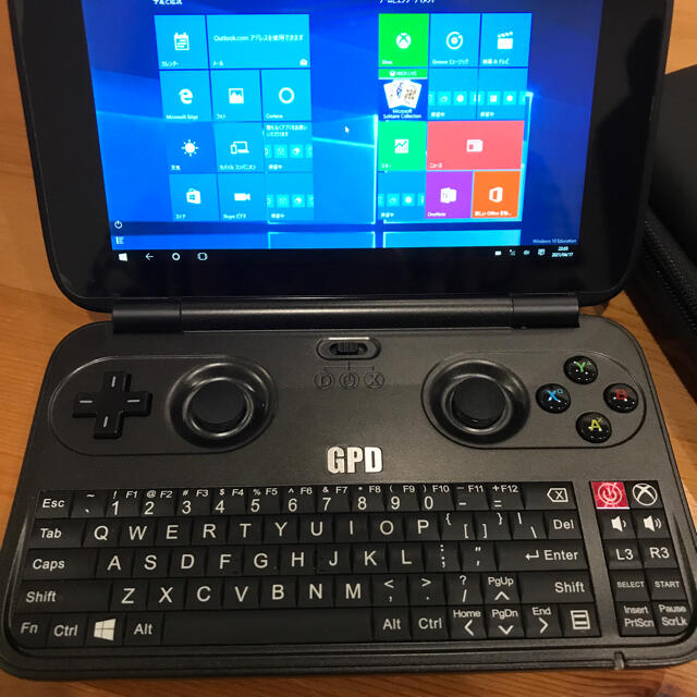 GPD WIN Z8750モデル　オマケ64GB MicroSD&ケース！ スマホ/家電/カメラのPC/タブレット(ノートPC)の商品写真