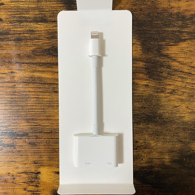 Apple(アップル)のApple Lightning Digital AV Adapter スマホ/家電/カメラのテレビ/映像機器(映像用ケーブル)の商品写真