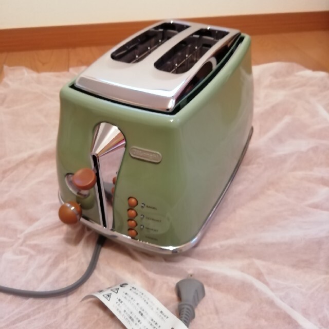 デロンギ ポップアップトースター DeLonghi