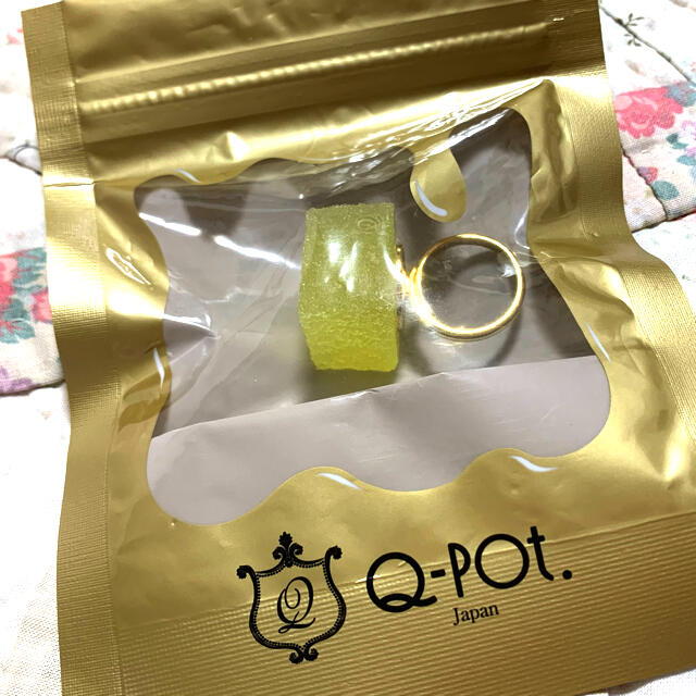 Q-pot.(キューポット)のQ-pot. リング　ゼリー　イエロー レディースのアクセサリー(リング(指輪))の商品写真