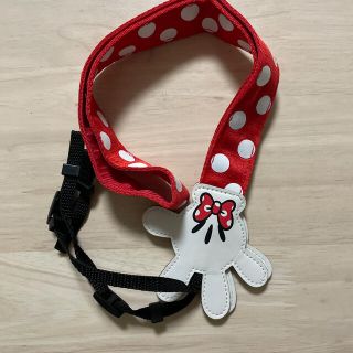 ディズニー(Disney)の【美品】ミニー　カメラ　ネック　ストラップ(ネックストラップ)