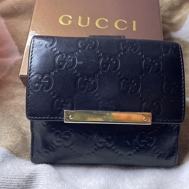 Gucci(グッチ)のGUCCI 二つ折り財布 箱付き エンタメ/ホビーのエンタメ その他(その他)の商品写真