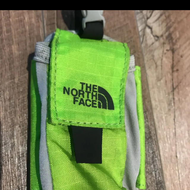 THE NORTH FACE(ザノースフェイス)のノースフェイス　携帯ケース メンズのファッション小物(その他)の商品写真