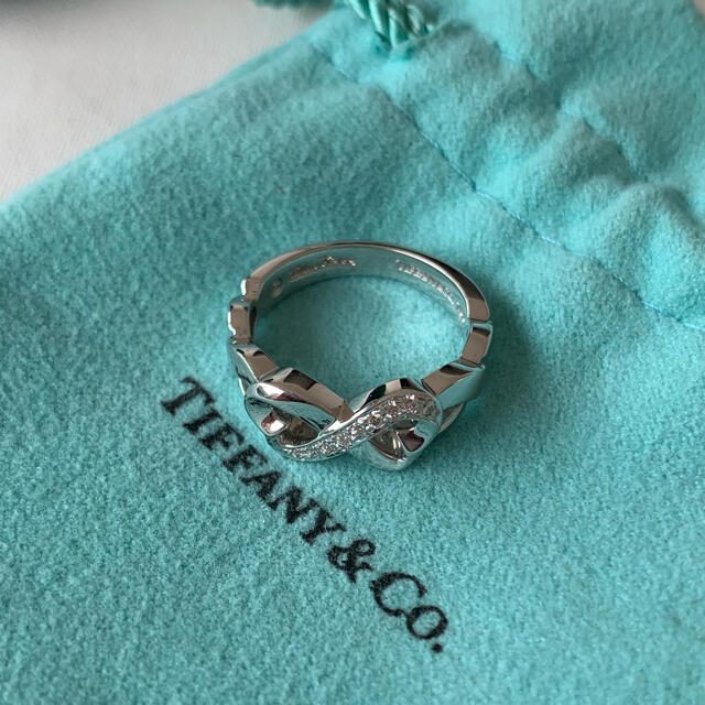 Tiffany & Co.(ティファニー)のティファニー　パロマピカソ　WGダイヤ　ダブルラビングハートリング レディースのアクセサリー(リング(指輪))の商品写真
