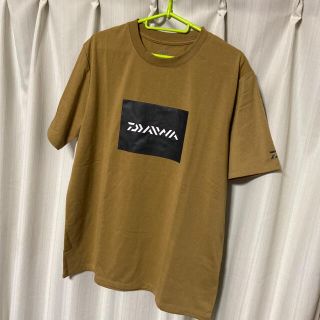 ダイワ(DAIWA)のダイワ　Tシャツ　ベージュ　ボックスロゴ　釣り(Tシャツ/カットソー(半袖/袖なし))