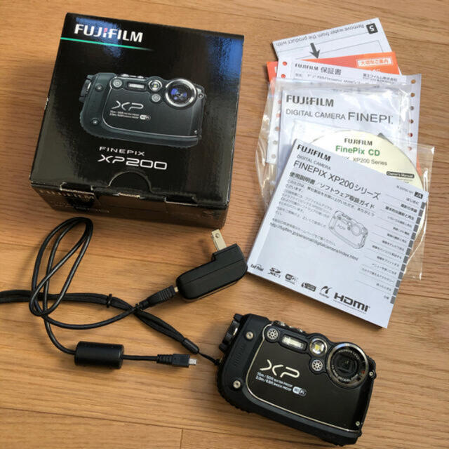 富士フイルム(フジフイルム)の【ジャンク品】FUJIFILM、カメラ、水中カメラ、トラベル防水、動画、wifi スマホ/家電/カメラのカメラ(コンパクトデジタルカメラ)の商品写真